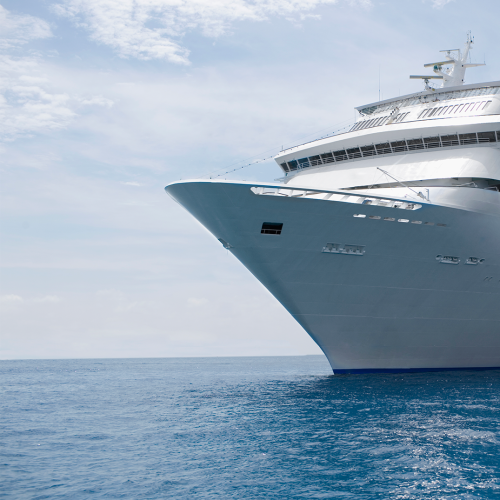 28-Year-Old Buys Cruise Ship Apartment!